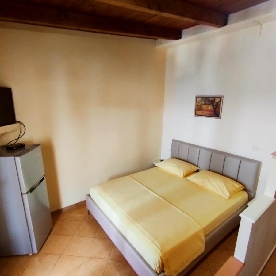Mejdi Apartments Saranda Dış mekan fotoğraf