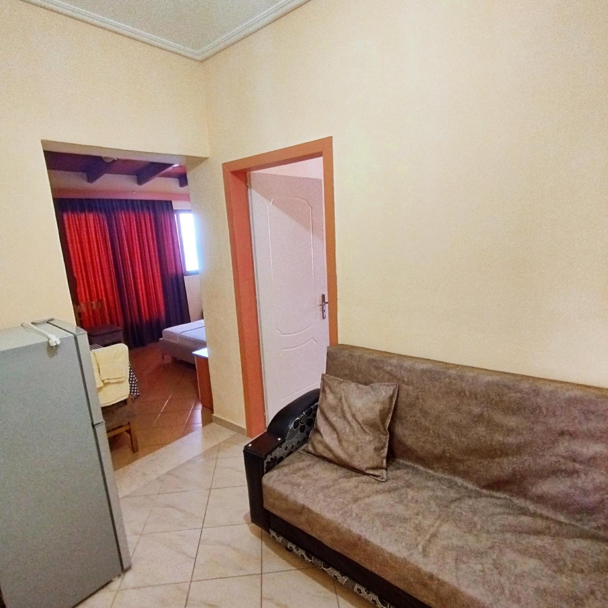 Mejdi Apartments Saranda Oda fotoğraf